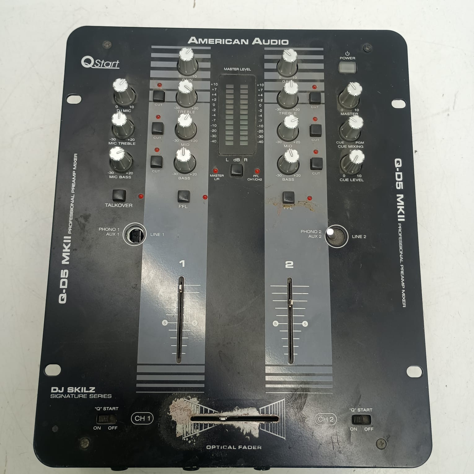 American Audio Q-D5 MKII Professional DJ Mixer, 2 Channel – for parts – does …