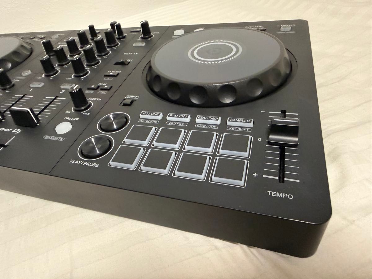 Pioneer DJ DDJ-FLX4 DJ Controller rekordbox Serato 2-Channel Black Excellent