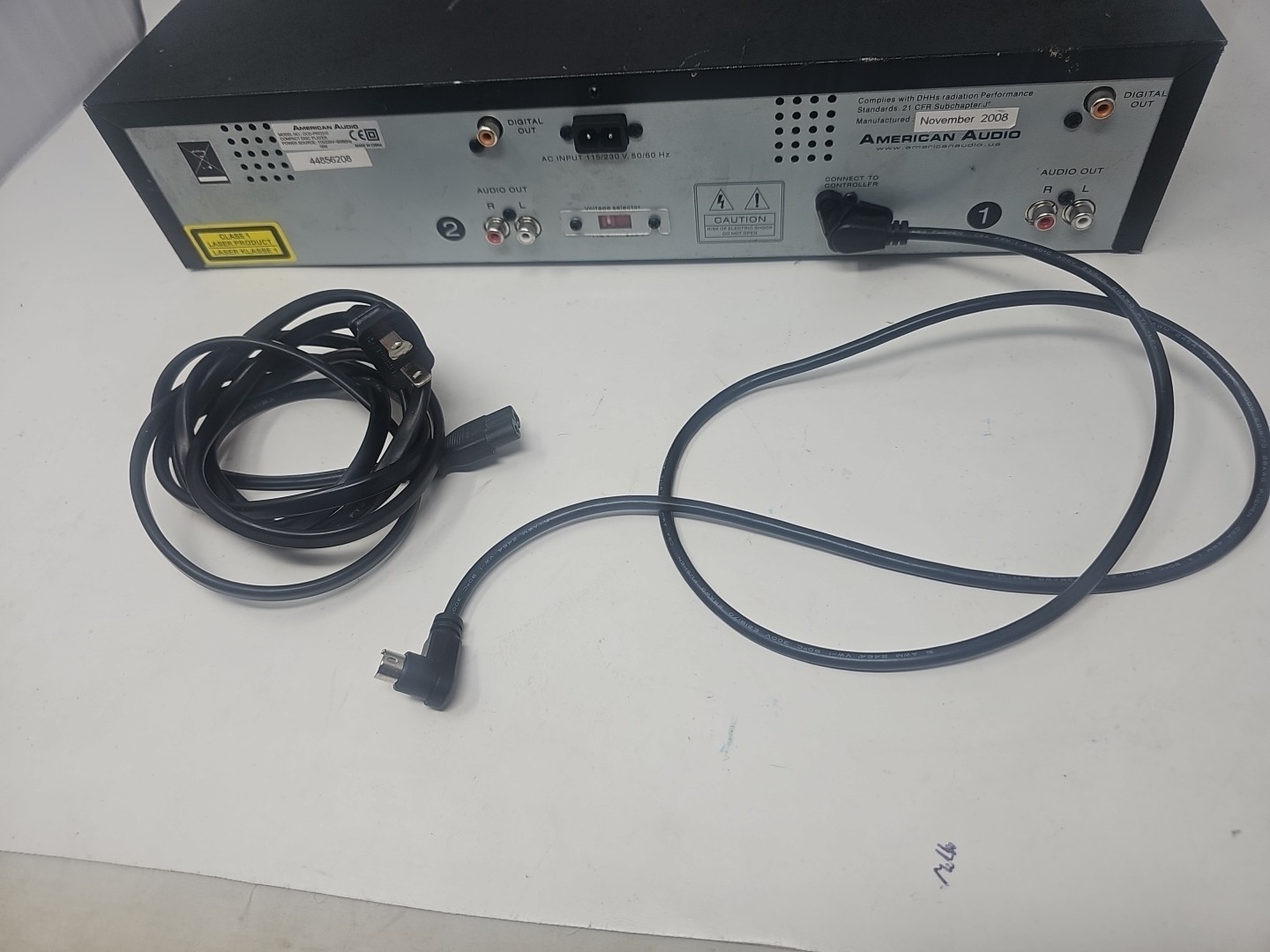 American Audio dcd-pro310 Professional Dj Controller & Dual Cd Player W/ Cords