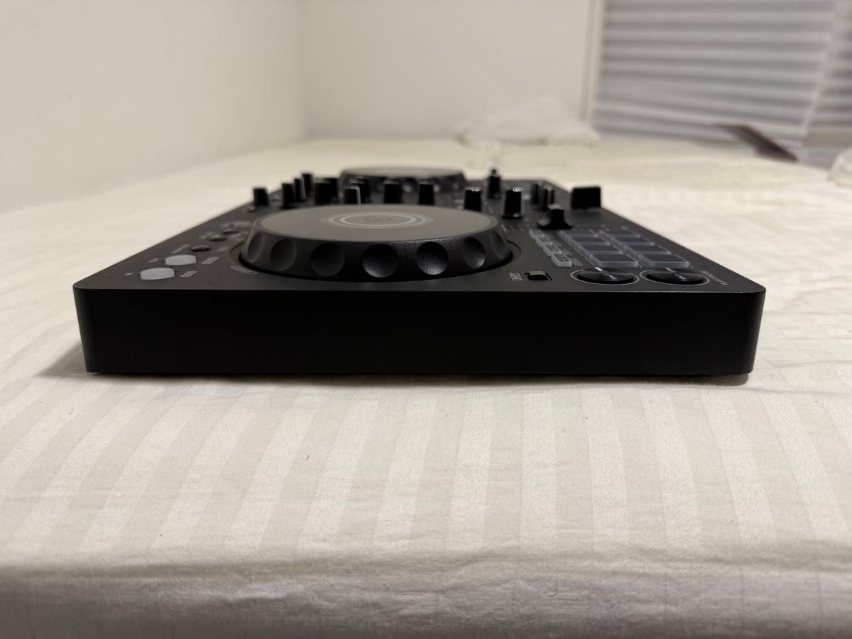 Pioneer DJ DDJ-FLX4 DJ Controller rekordbox Serato 2-Channel Black Excellent