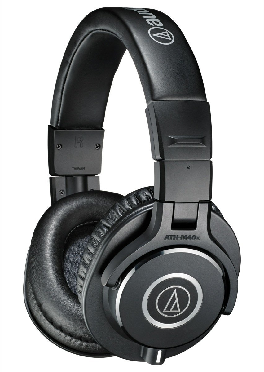 Audio-Technica ATH-M40x Closed-Back Professional Studio Monitor Headphones Black