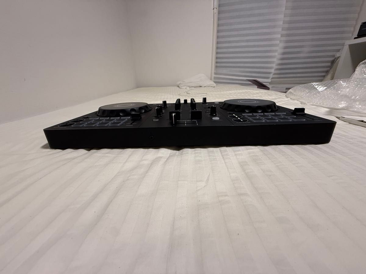 Pioneer DJ DDJ-FLX4 DJ Controller rekordbox Serato 2-Channel Black Excellent